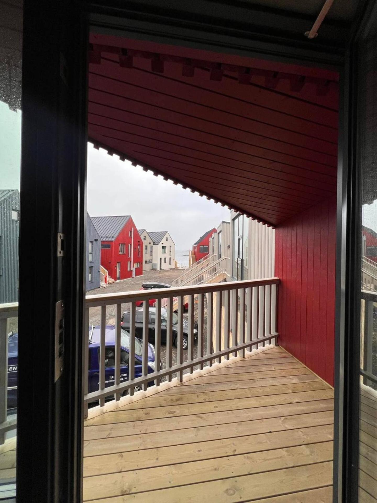 Stilren Leilighet I Henningsvær Eksteriør bilde